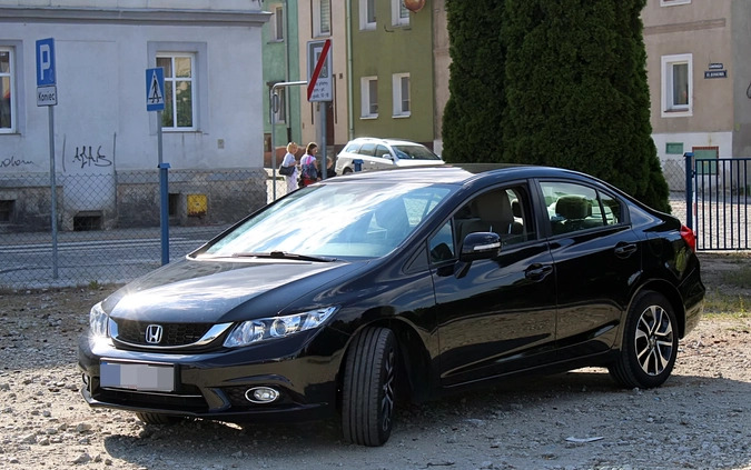 Honda Civic cena 48900 przebieg: 130000, rok produkcji 2016 z Pruszków małe 154